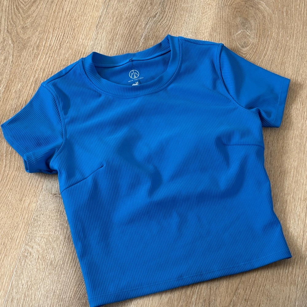 NWT Move Theology Short Sleeve Ribbed Tee